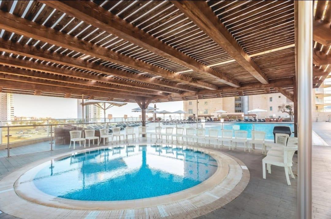 Neve David Hotel Netanya Extérieur photo